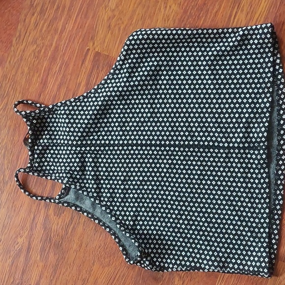 Brandy Melville crop top - Picture 4 of 4